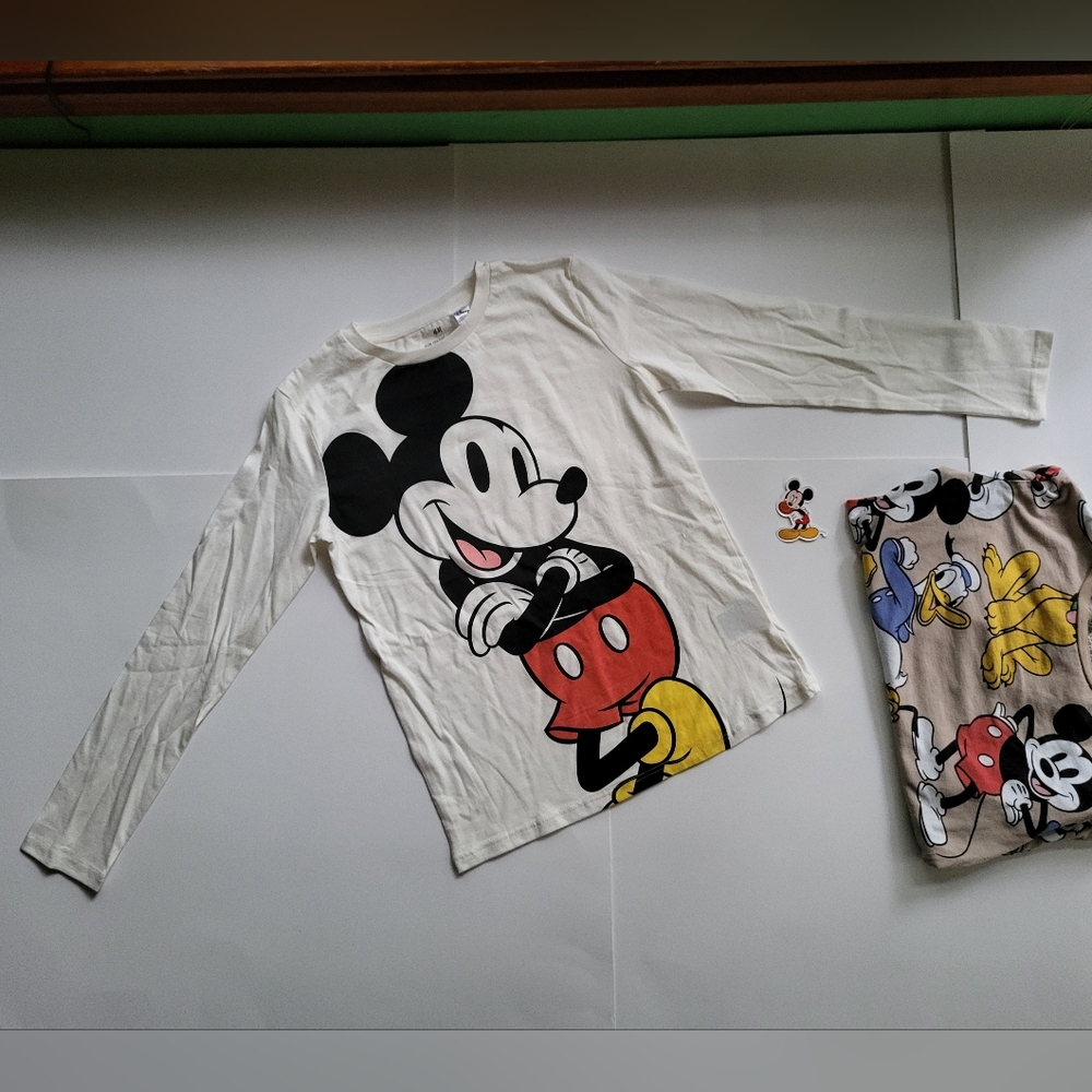 H&M Mickey Bundle - Picture 3 of 16